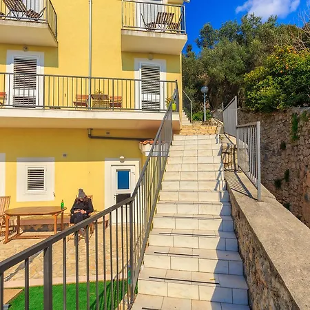Two Bedroom Sunny Suite Dubrovnik Exterior photo