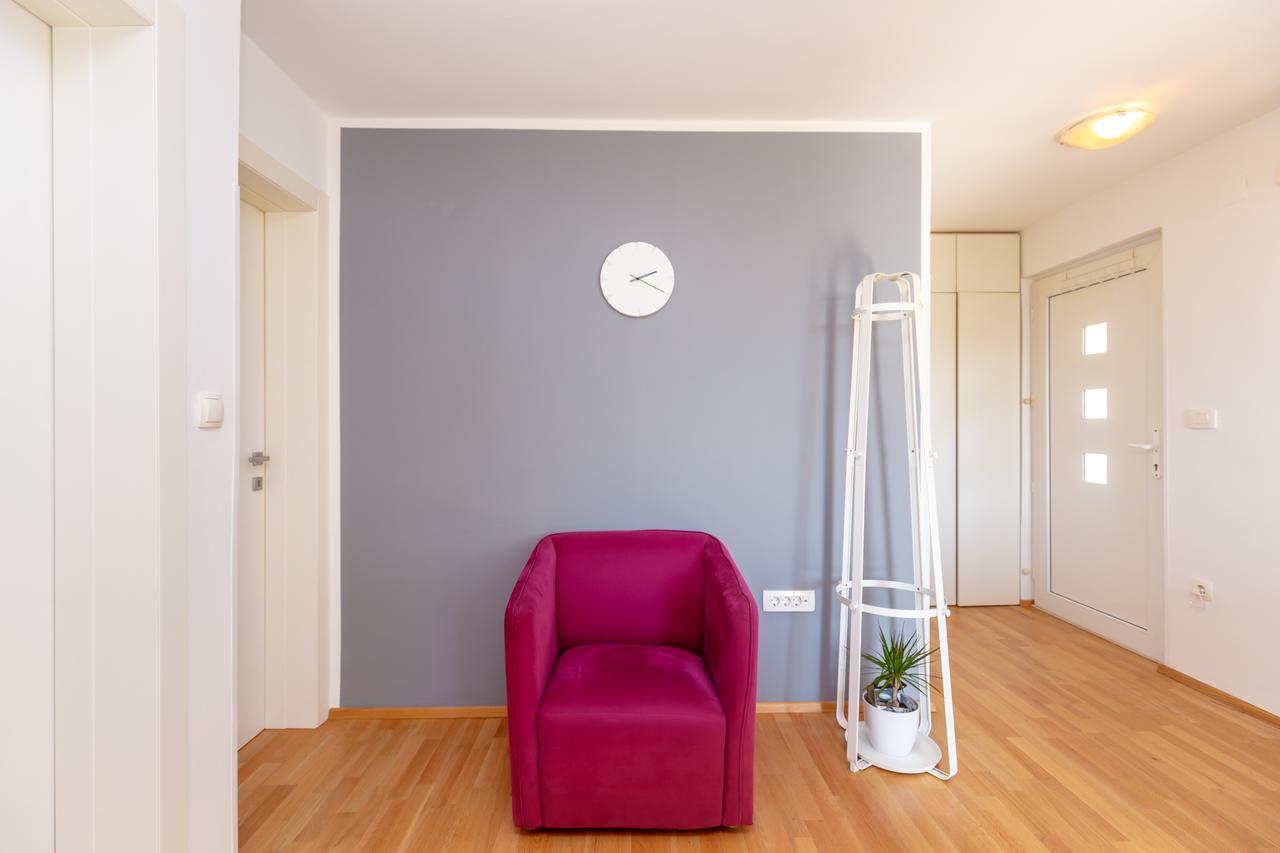 Two Bedroom Sunny Apartment